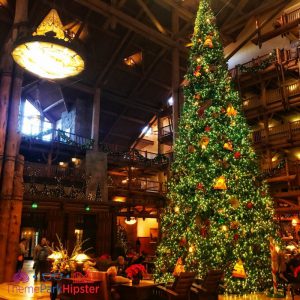 Disney's Wilderness Lodge Christmas 2023 Guide: Food, Decor and more ...