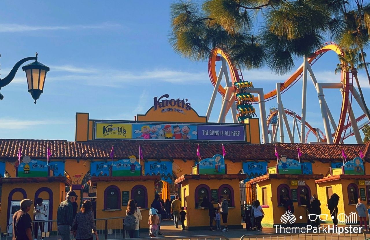 7 Best Food You MUST Eat at Knott's Berry Farm in 2024! ThemeParkHipster