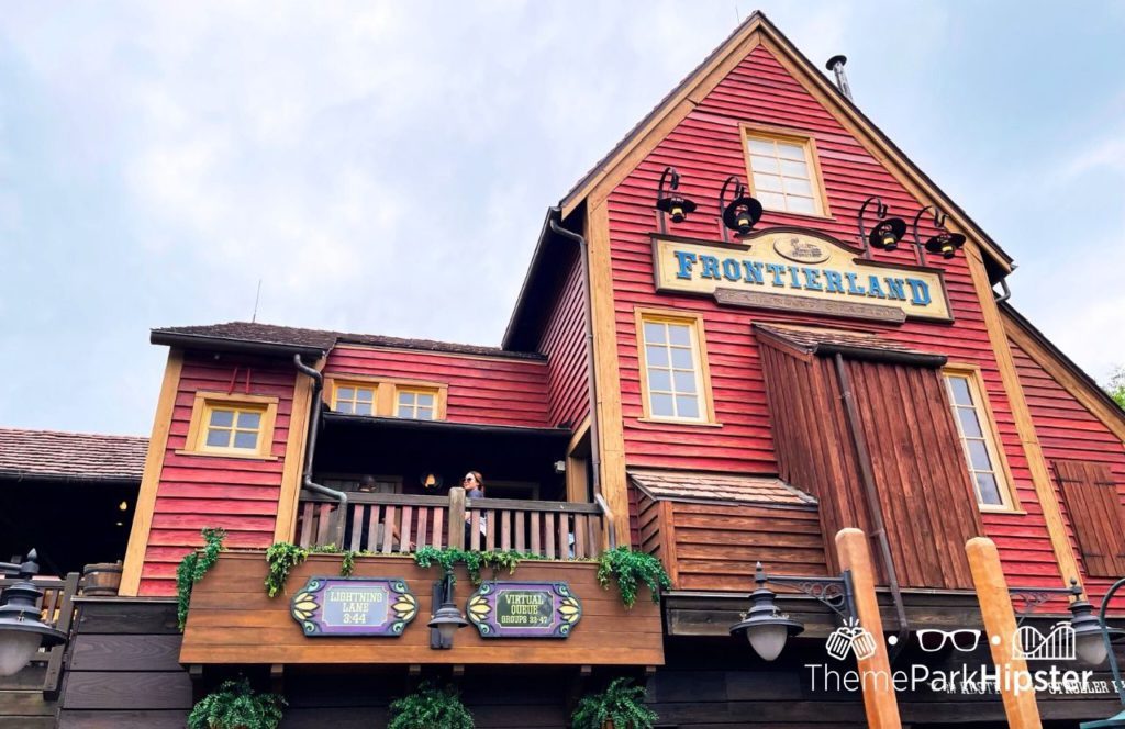 Frontierland Train and Lightning Lane Disney World Tiana's Bayou Adventure Ride at the Magic Kingdom Theme Park. Keep reading to find out all you need to know in this Walt Disney World’ s lightning lanes guide.