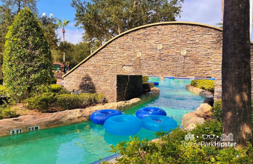 Lazy River in Pool area in Bonnet Creek Hilton Signia Hotel at Disney World (3)