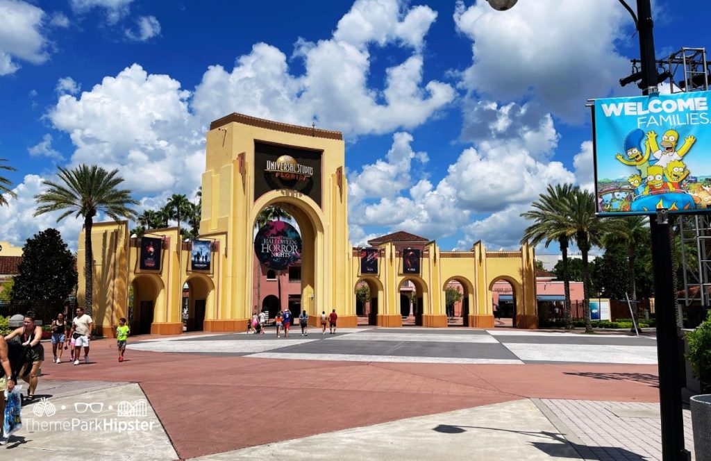 2024 Halloween Horror Nights HHN 33 Archway Entrance