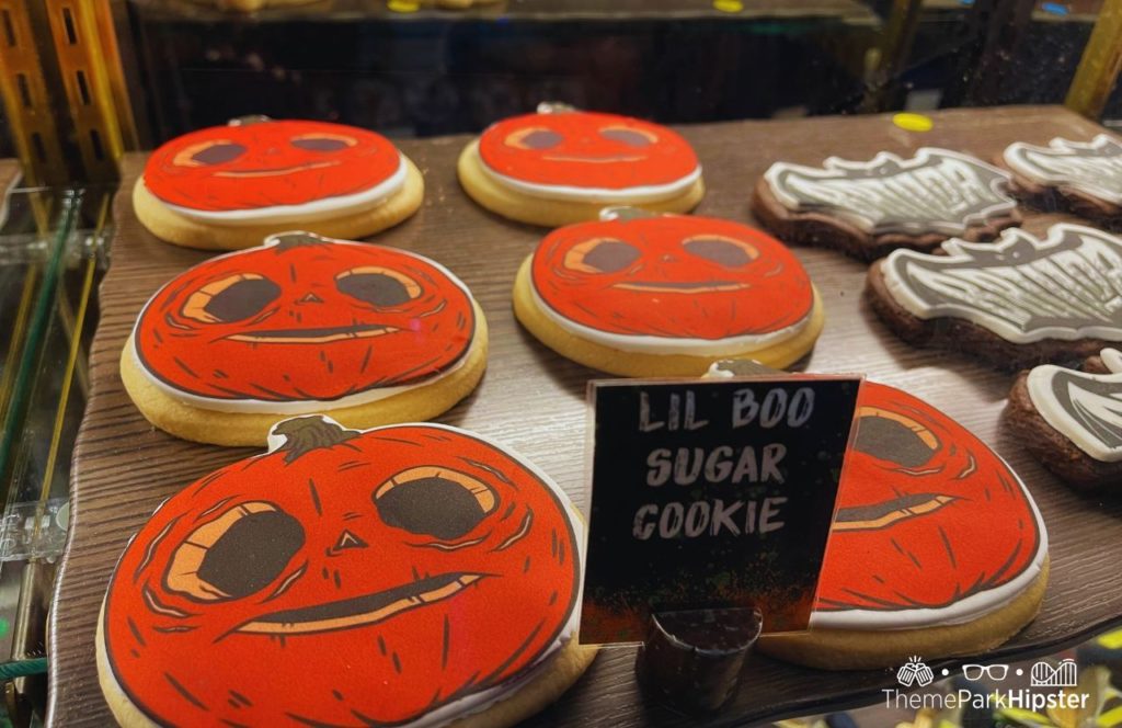 2024 Halloween Horror Nights HHN 33 Tribute Store Food Dessert Lil Boo Sugar Cookie